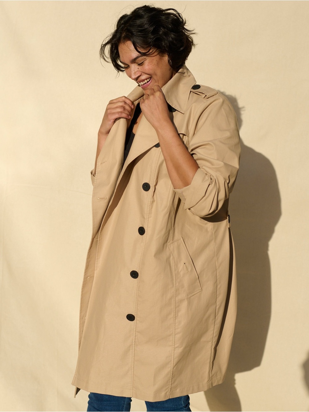 EUC Universal Standard Derjon Women's Beige Trench (US Small/14-16)